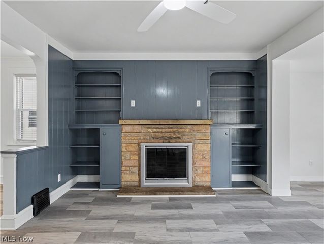 4084 W 50th Street, Cleveland, OH 44144