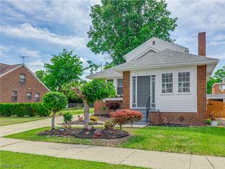 4084 W 50th Street, Cleveland, OH 44144