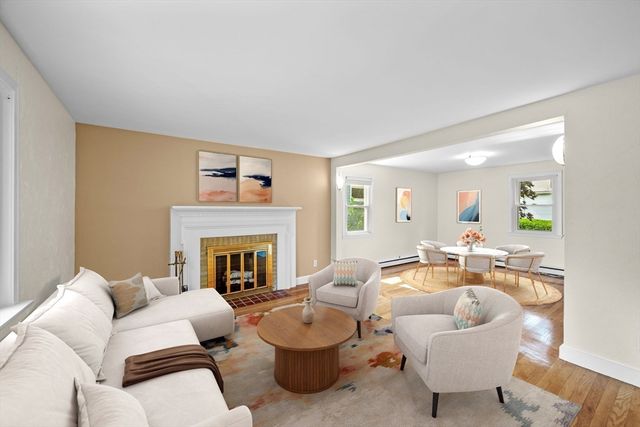21 Muriel Rd, Swampscott, MA 01907
