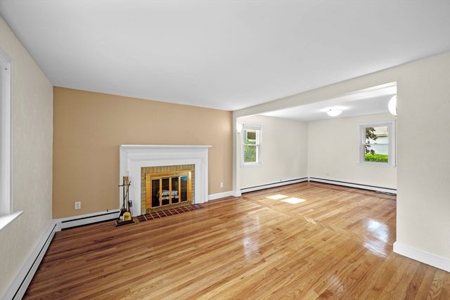 21 Muriel Rd, Swampscott, MA 01907