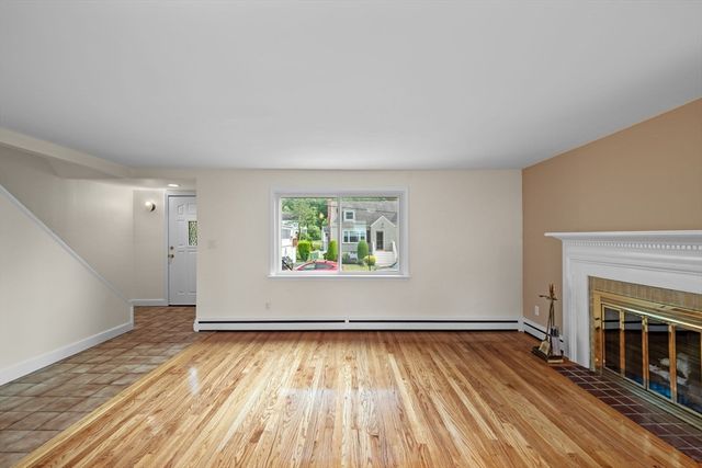 21 Muriel Rd, Swampscott, MA 01907