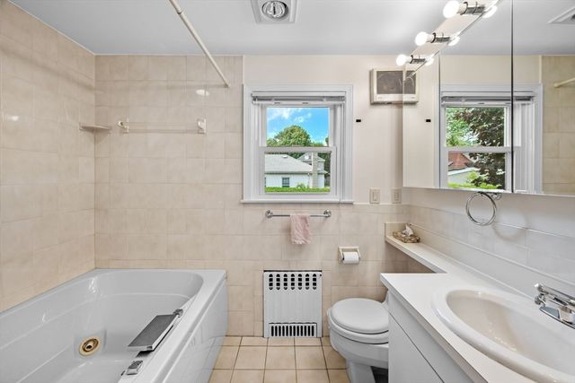 21 Muriel Rd, Swampscott, MA 01907