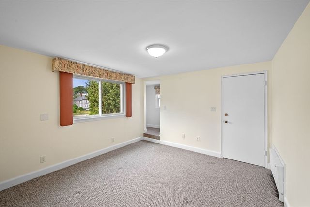 21 Muriel Rd, Swampscott, MA 01907