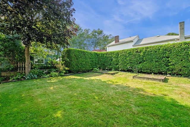 21 Muriel Rd, Swampscott, MA 01907