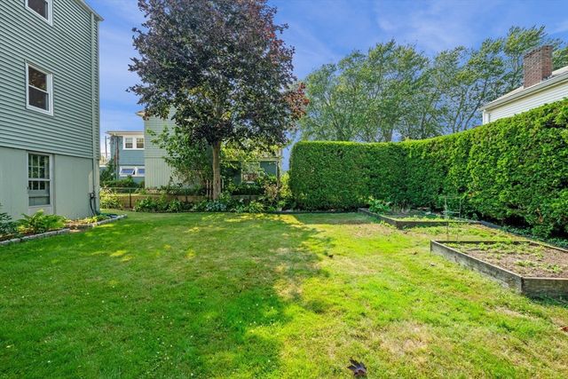 21 Muriel Rd, Swampscott, MA 01907