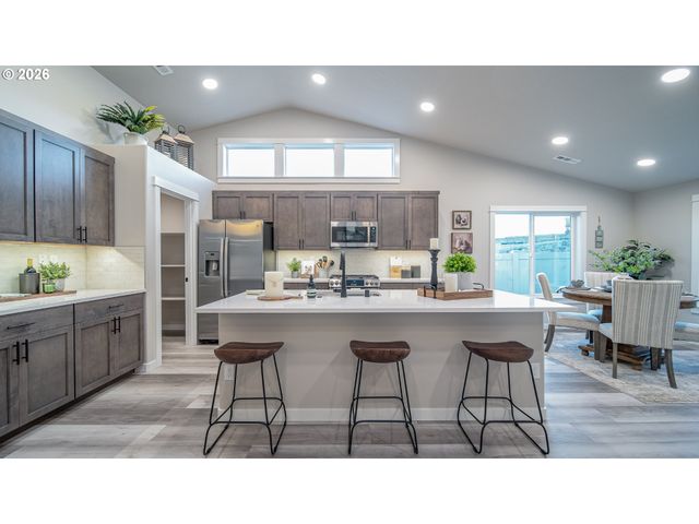 4734 STONEFIELD Ct, Florence, OR 97439