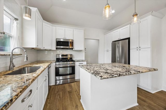 5105 Chapman Street, Houston, TX 77009