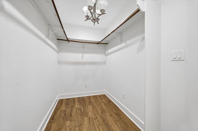 5105 Chapman Street, Houston, TX 77009