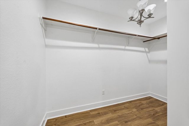 5105 Chapman Street, Houston, TX 77009