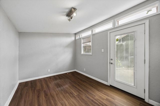 5105 Chapman Street, Houston, TX 77009