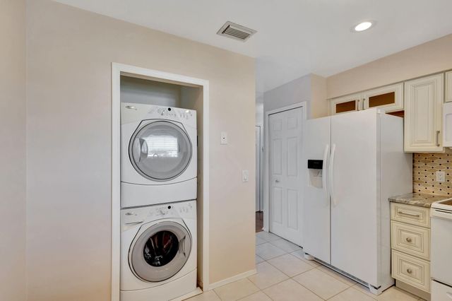 300 Golfview Road 506, North Palm Beach, FL 33408