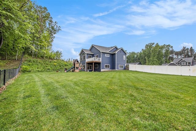 1881 Sienna Street, Kalamazoo, MI 49009