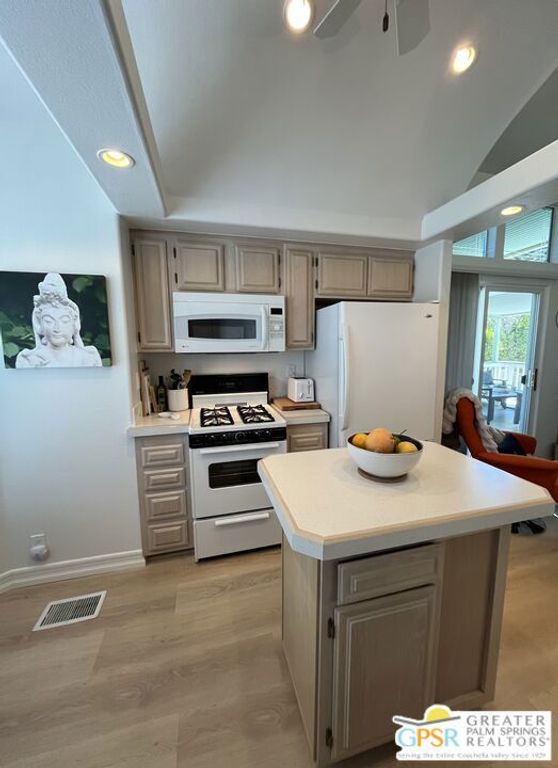 69333 Palm Canyon Drive 169, Cathedral City, CA 92234