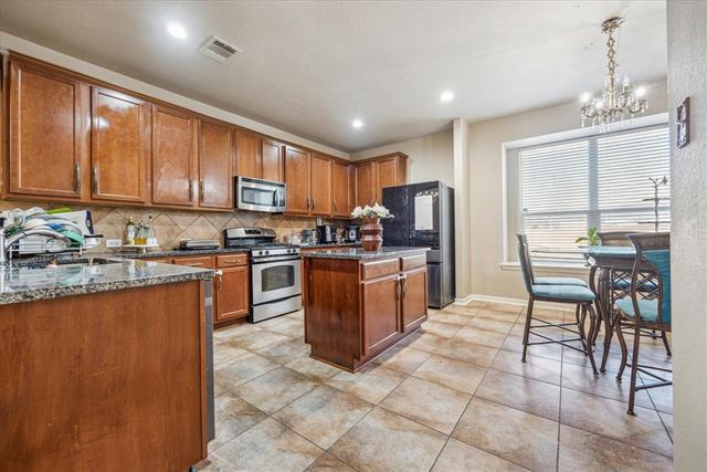 4215 Windberry CT, Round Rock, TX 78665