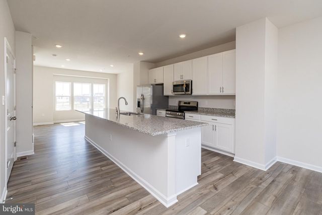 10969 BARNARD PL, White Plains, MD 20695