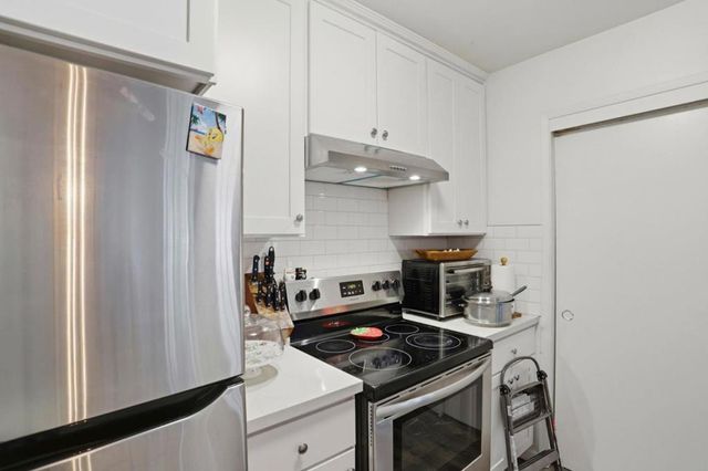 922 Ponselle Lane 1, Capitola, CA 95010