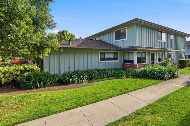 922 Ponselle Lane 1, Capitola, CA 95010