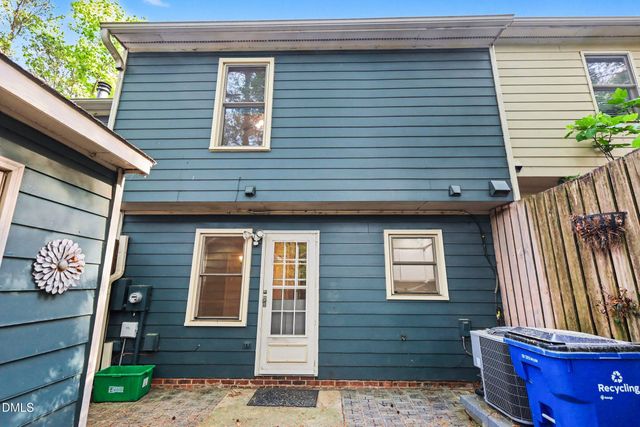 5645 Hamstead Crossing, Raleigh, NC 27612