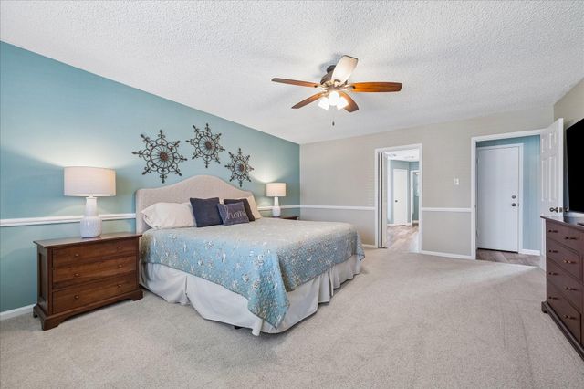 16418 Clearcrest Drive, Houston, TX 77059