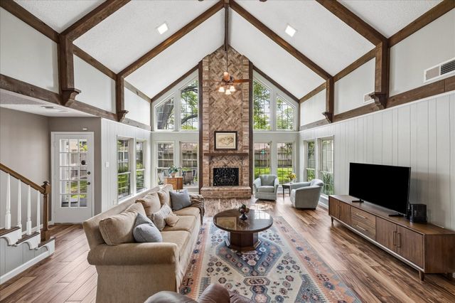 16418 Clearcrest Drive, Houston, TX 77059