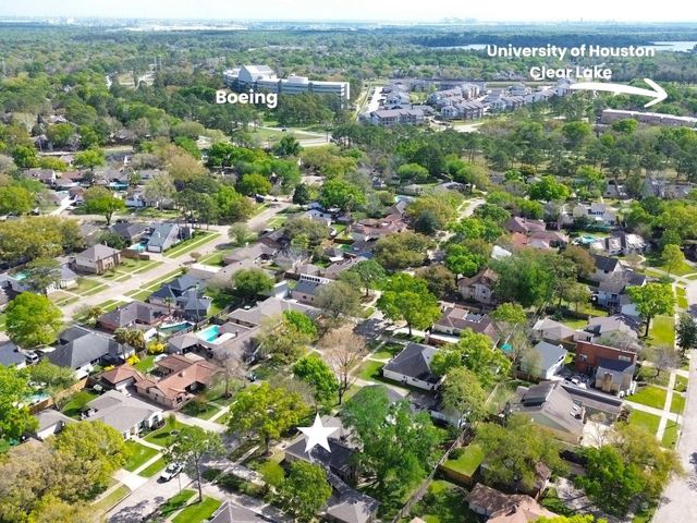 16418 Clearcrest Drive, Houston, TX 77059