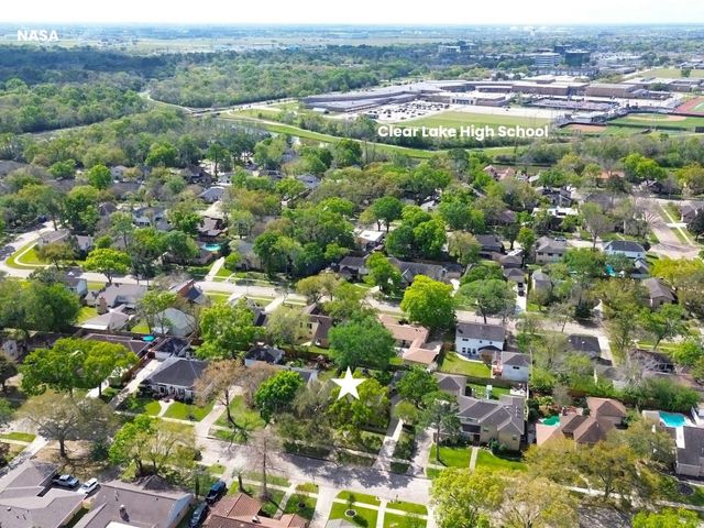 16418 Clearcrest Drive, Houston, TX 77059