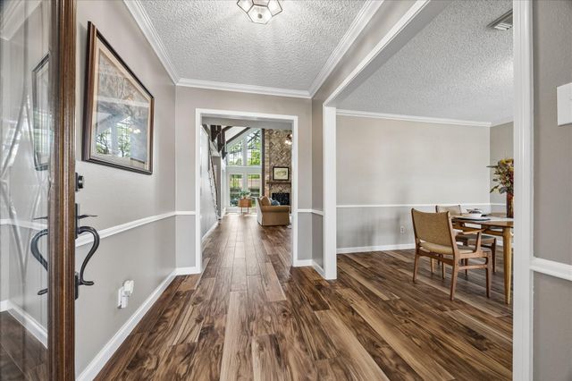 16418 Clearcrest Drive, Houston, TX 77059