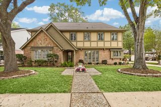 16418 Clearcrest Drive, Houston, TX 77059