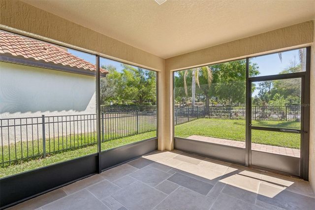 525 GUNSTON CT, Davenport, FL 33837