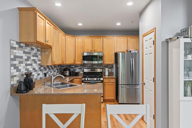 5058 Yuma Lane N, Plymouth, MN 55446