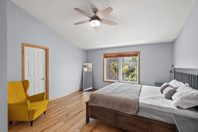 5058 Yuma Lane N, Plymouth, MN 55446