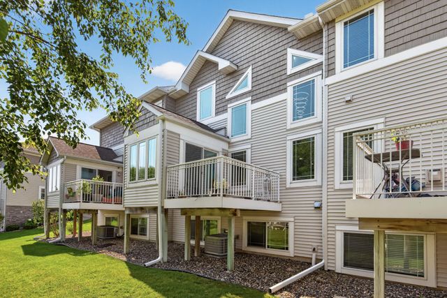 5058 Yuma Lane N, Plymouth, MN 55446