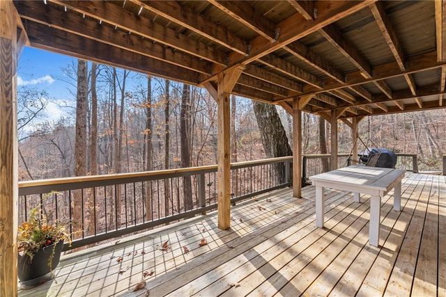 315 N Lake Drive, Sautee Nacoochee, GA 30571