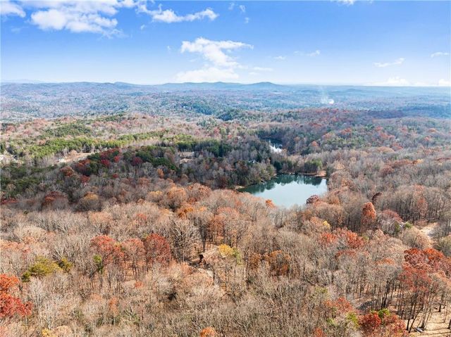 315 N Lake Drive, Sautee Nacoochee, GA 30571
