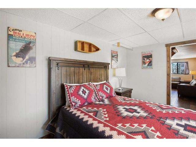 170 Ridge Rd, Divide, CO 80814