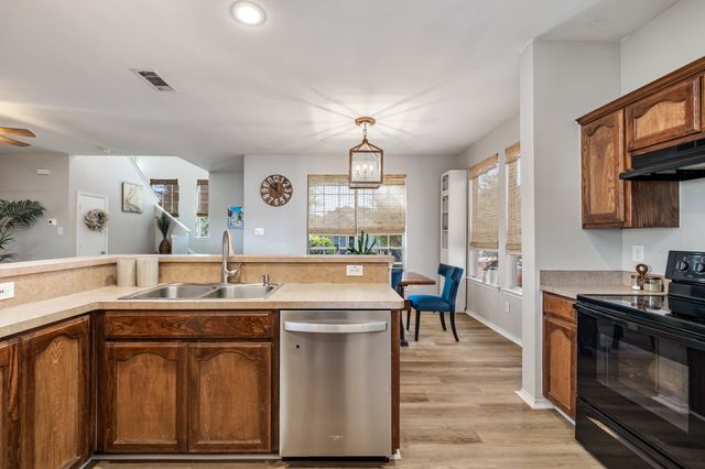 10917 Dillon Street, Fort Worth, TX 76179