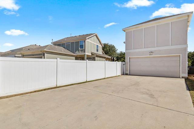 10917 Dillon Street, Fort Worth, TX 76179