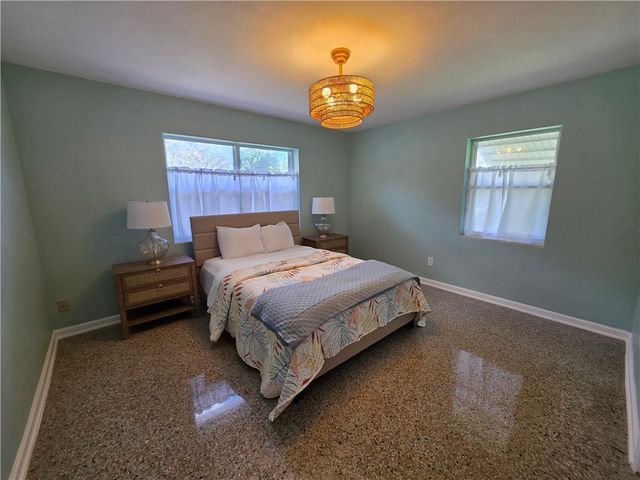 843 22nd Place, Vero Beach, FL 32960