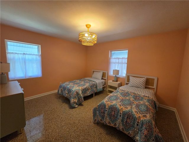 843 22nd Place, Vero Beach, FL 32960