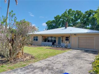 843 22nd Place, Vero Beach, FL 32960