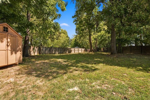 3807 Man O War Blvd, Clarksville, TN 37042