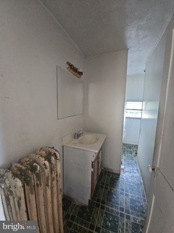 103 CEDAR ST, Millville, NJ 08332