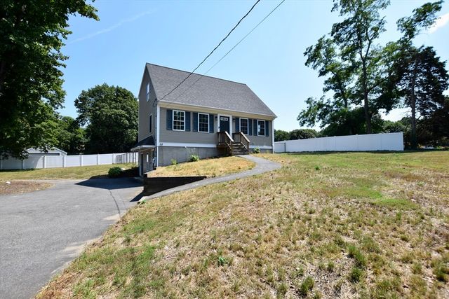 58 Wareham St., Middleboro, MA 02346