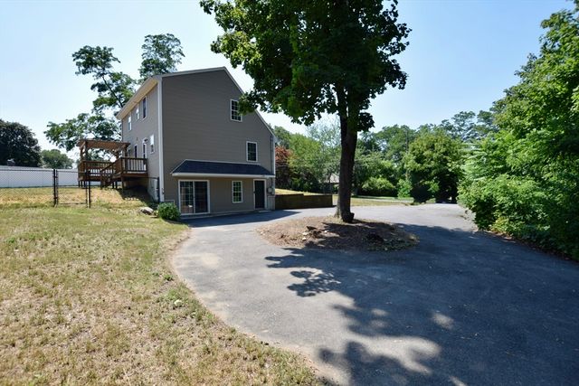58 Wareham St., Middleboro, MA 02346