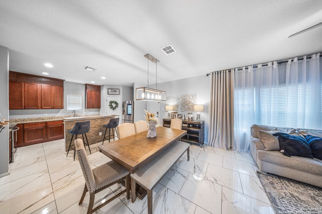 3123 Saturn Path, Converse, TX 78109