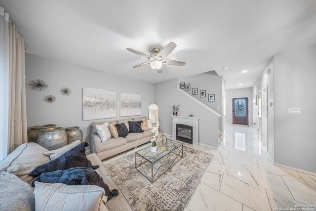 3123 Saturn Path, Converse, TX 78109