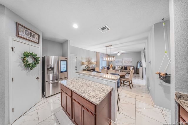 3123 Saturn Path, Converse, TX 78109