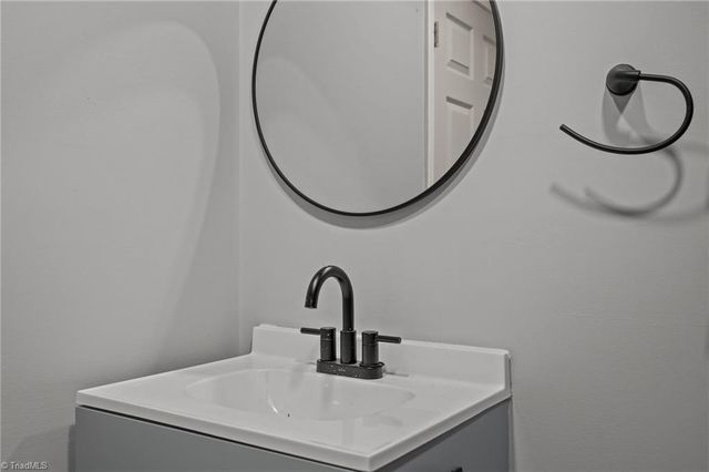 145 Duke Street, Cooleemee, NC 27014