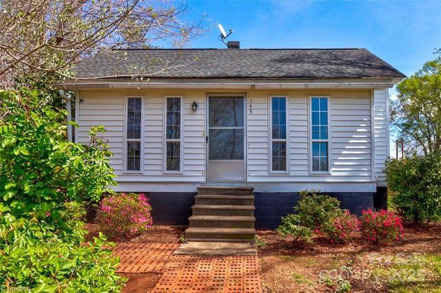 145 Duke Street, Cooleemee, NC 27014