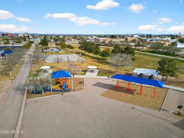 633 N PINAL Street, Florence, AZ 85132